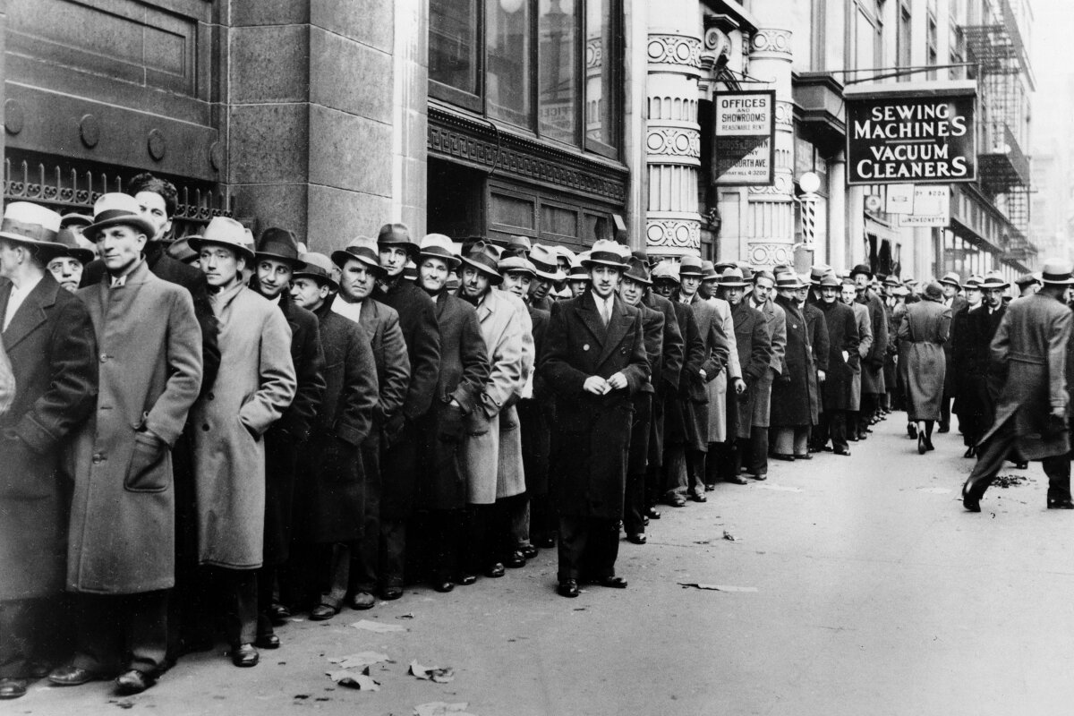 Causal Theories for the Great Depression